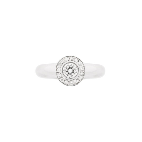 “Mannequin” Classic Diamond Engagement Ring R0084